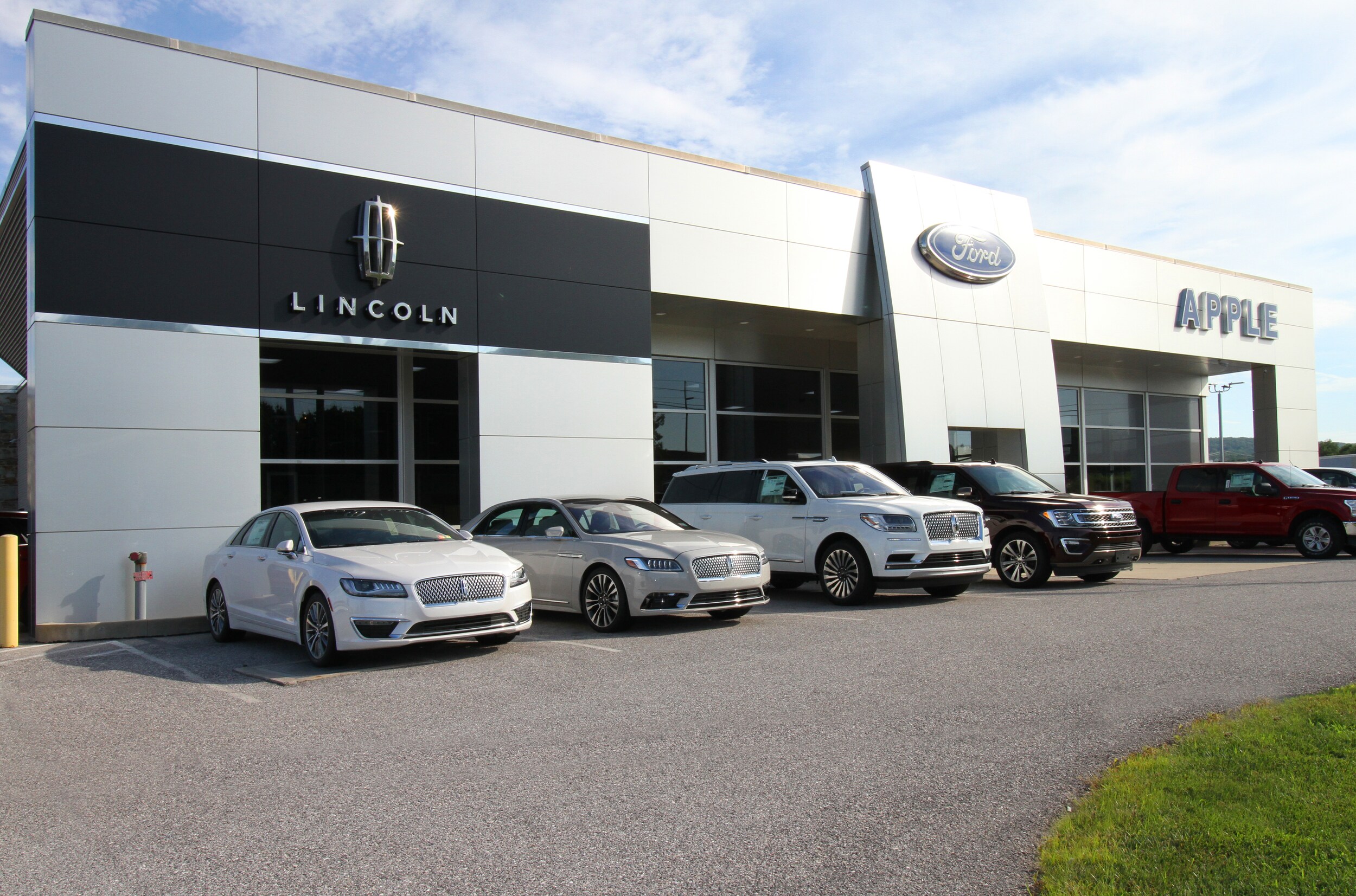 2020-Apple Lincoln1.JPG