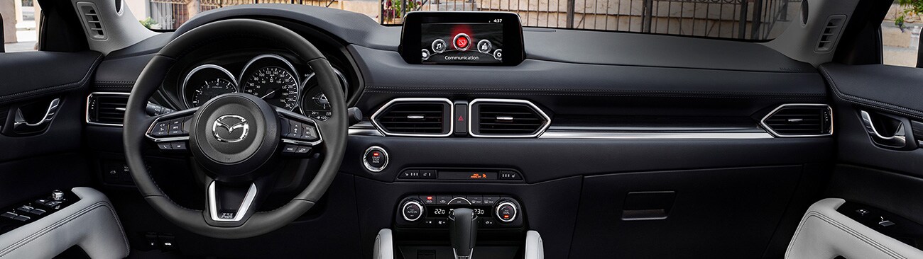 Découvrez l'intérieur du nouveau CX-5 2017