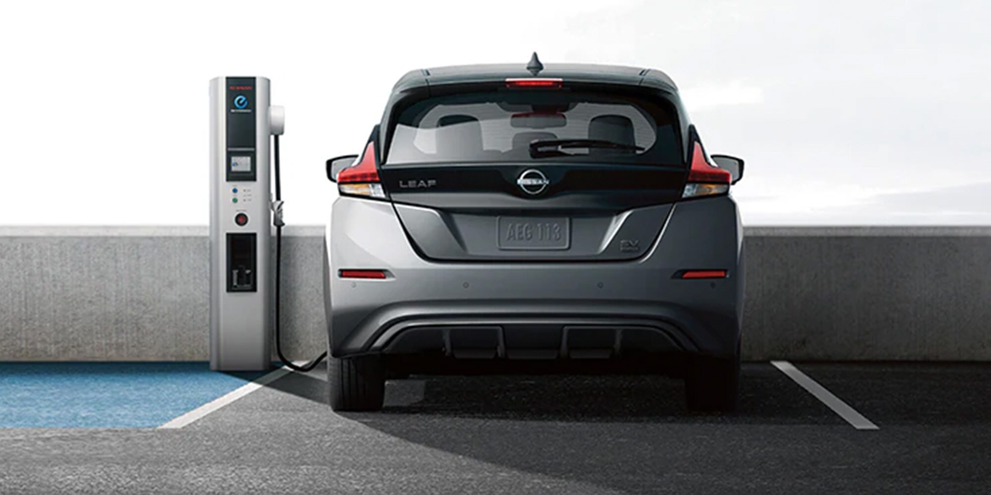 Charging a 2024 Nissan LEAF 2024 Nissan LEAF Range