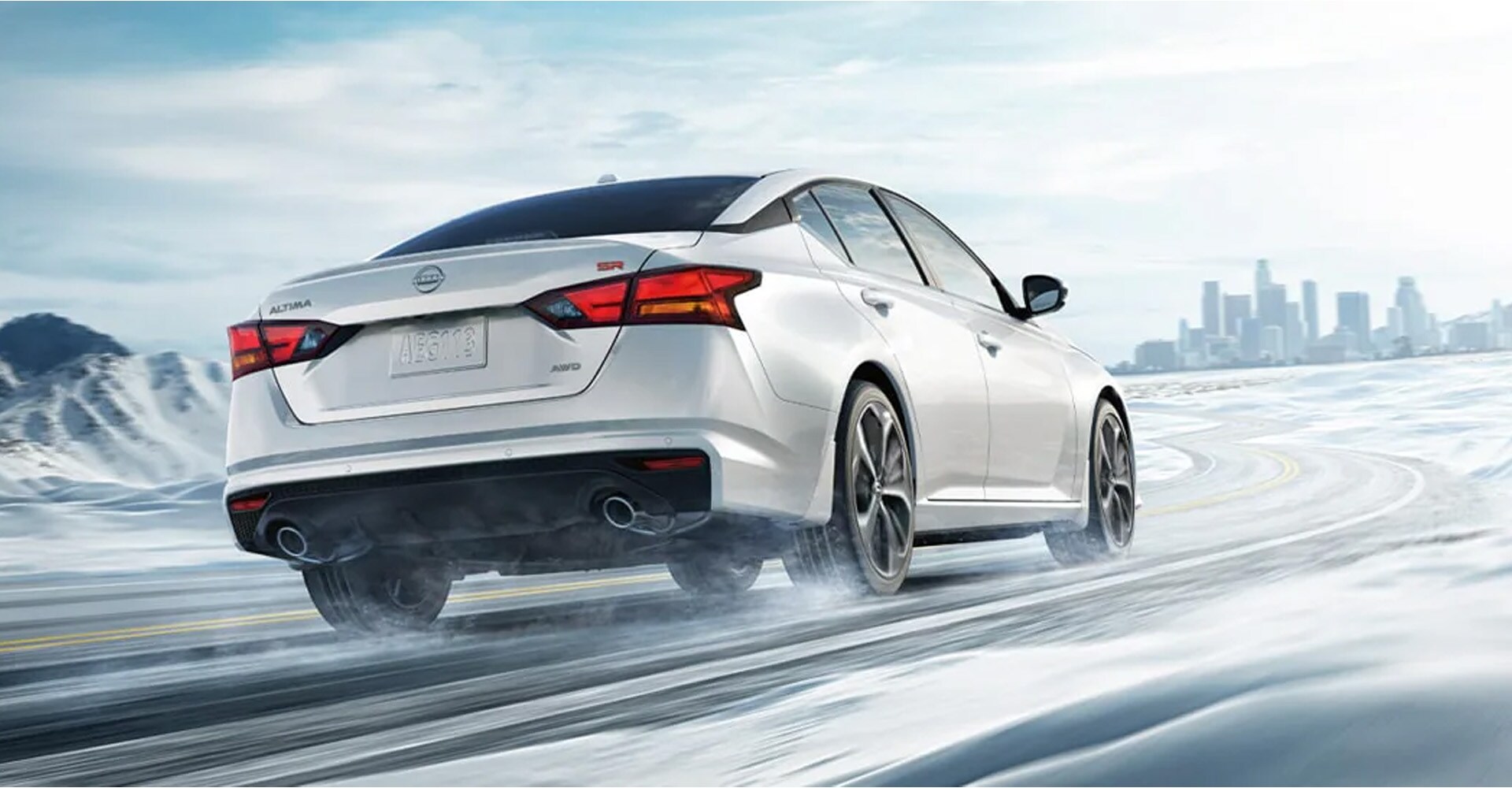 Differences Between Nissan Altima SV and SR Nissan Altima SV Premium Package