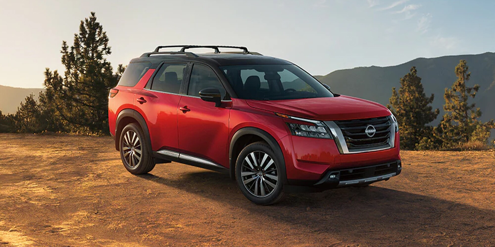Nissan Pathfinder SL vs. Platinum Differences Between Nissan Pathfinder SL vs. Platinum
