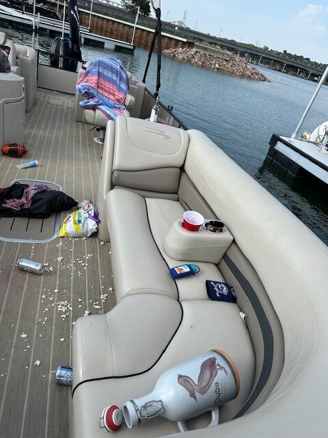 sailgate%20pic%206.jpg