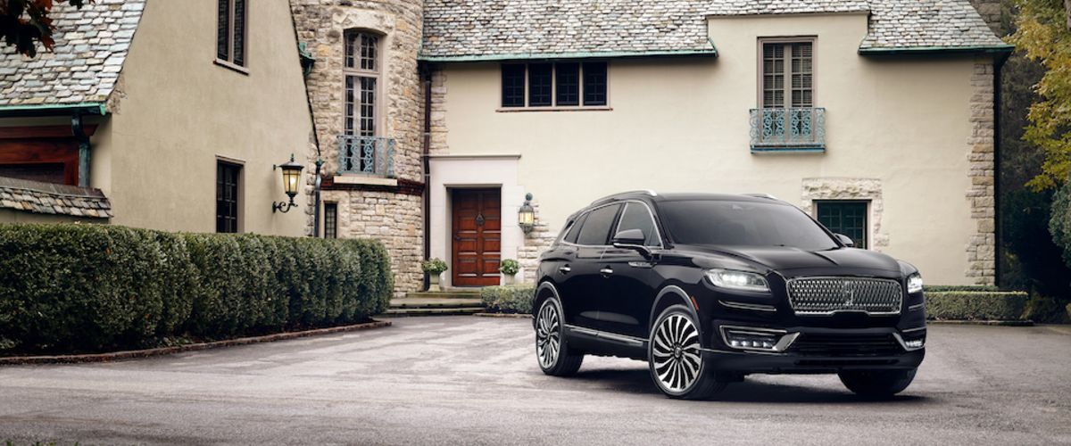 2019-Lincoln-Nautilus-BlackLabel-SUV-L01 (1).jpeg