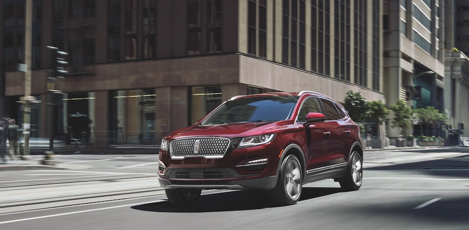2019-Lincoln-MKC-Select-SUV-L01.jpeg