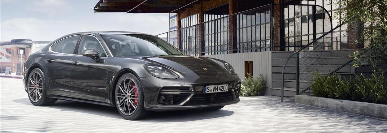 2017 Porsche Panamera For Sale.jpg