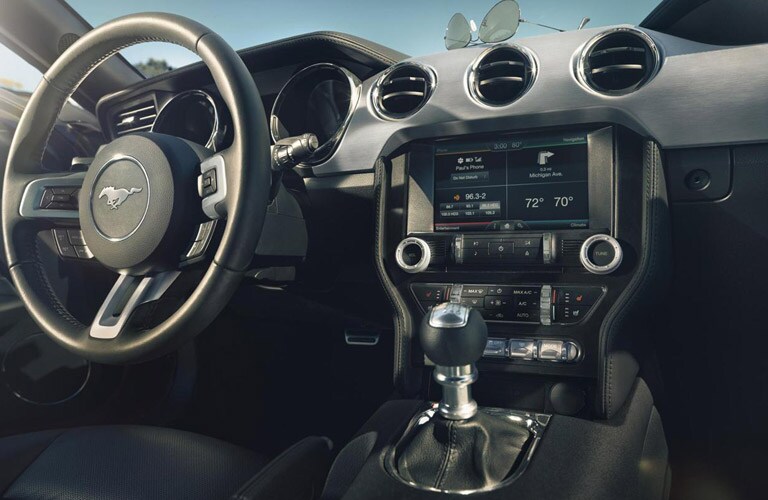 2016-Ford-Mustang-B3.jpg