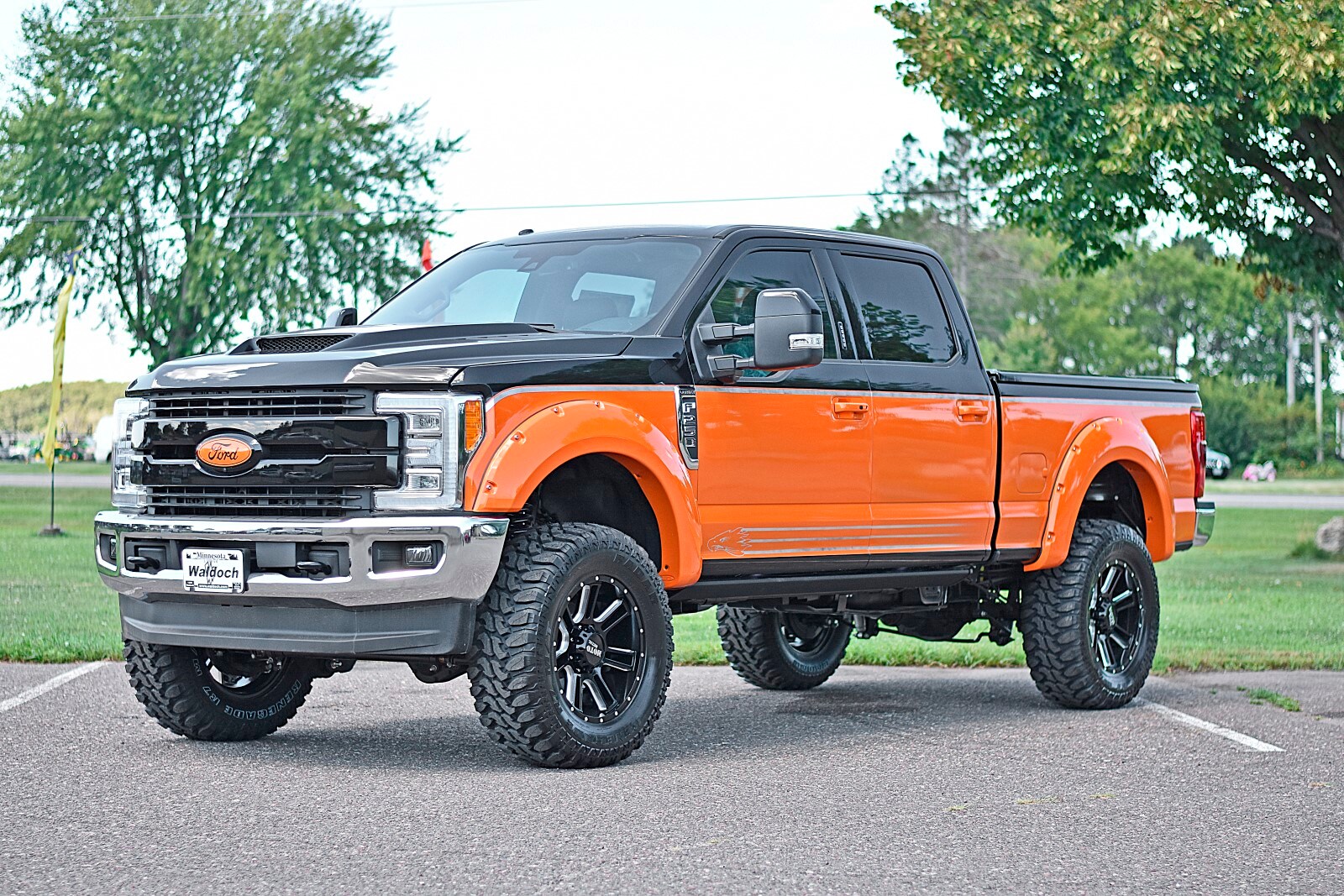 Screaming_Eagle_F250_1.jpg