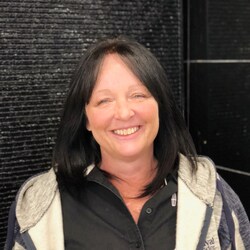 Pam Davis