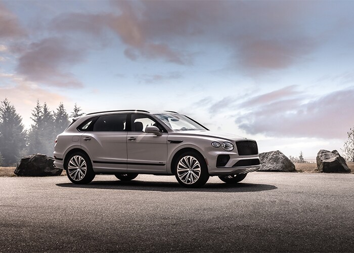 2021-Bentley-Bentayga-V8-CoolSlate-SUV-L01 (1).jpeg