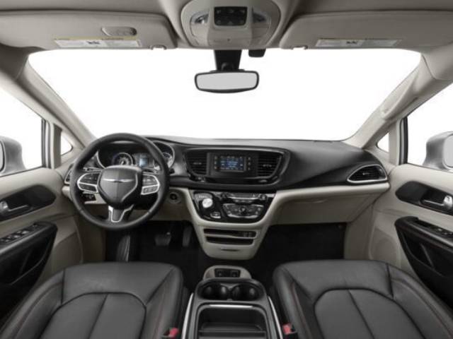 Chrysler Pacifica Interior Dashboard.jpg