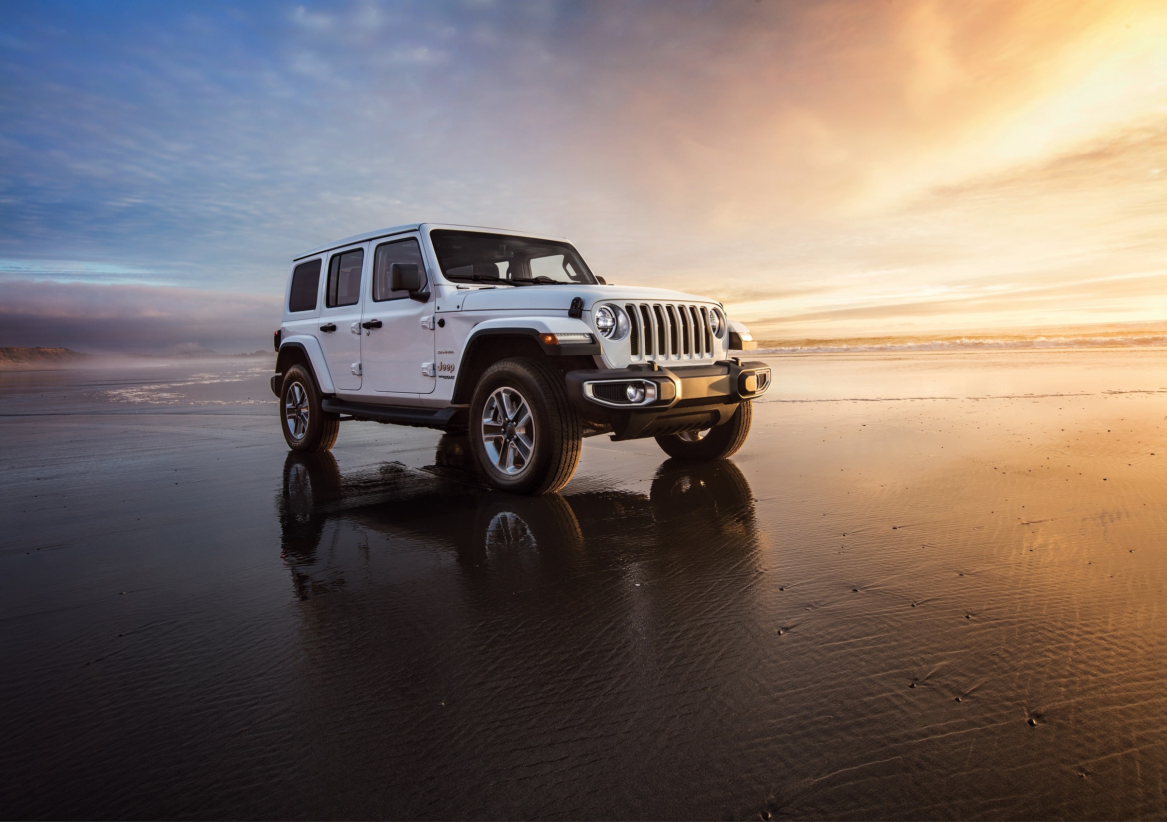 2022-Jeep-WranglerJL-Unlimited-Sahara-SUV-L06-min.jpg