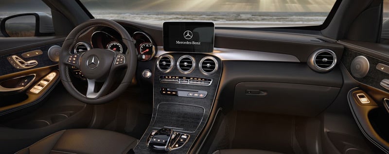 2018 Mercedes-Benz GLC Interior