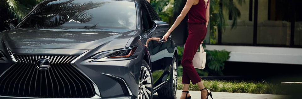 2021 Lexus ES