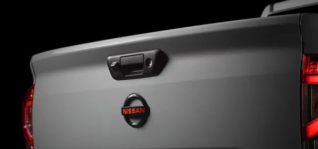 2021 Nissan Frontier Tailgate