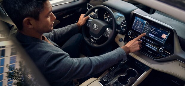 2021 Toyota Highlander Interior