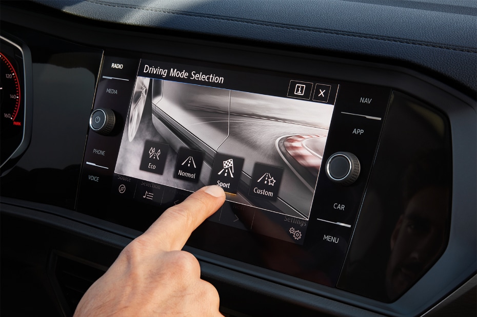 2019 VW Jetta interior 2.png