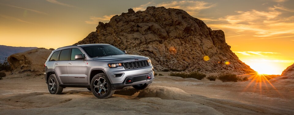 Jeep Grand Cherokee SUV.png