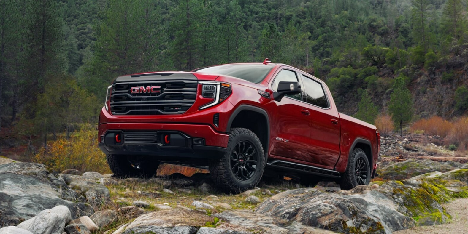 2021-Chevrolet-Silverado1500-HighCountry-CrewCab-ShortBox-Truck-L03.png
