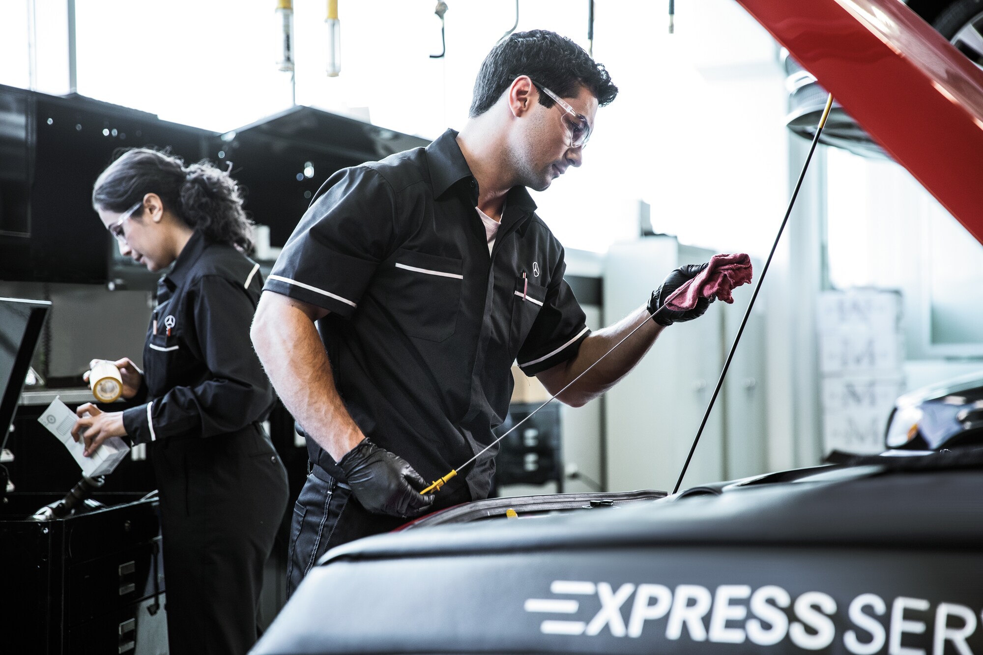 MercedesBenz-Service-23.jpg