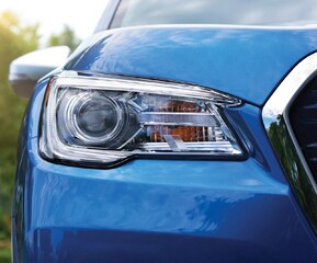 LED Steering Responsive Headlights and High Beam Assist