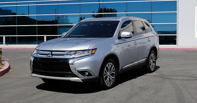 2018 Mitsubishi Outlander.jpg 2018 Mitsubishi Outlander, Elgin, IL