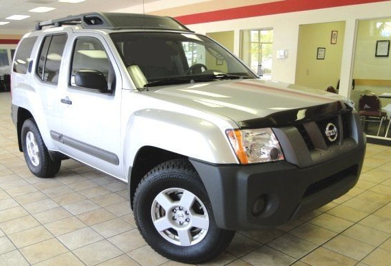 Nissan XTerra Silver 4x4.jpg