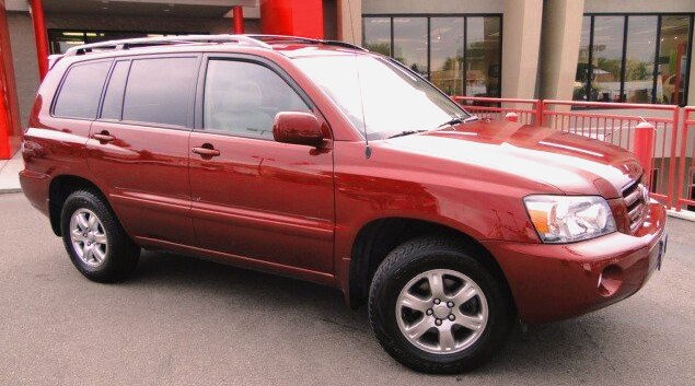 Toyota Highlander 2007 Maroon Beauty.jpg