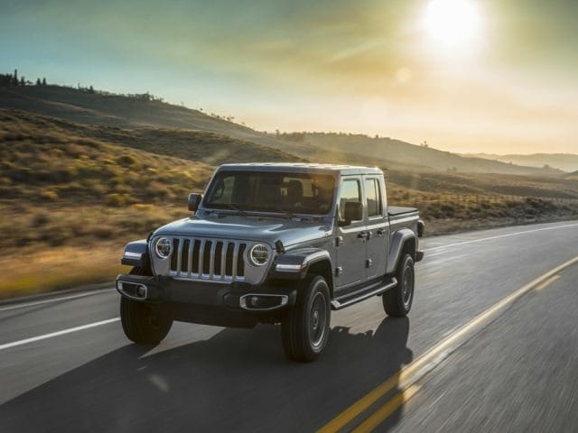 Jeep Gladiator Front View.jpg