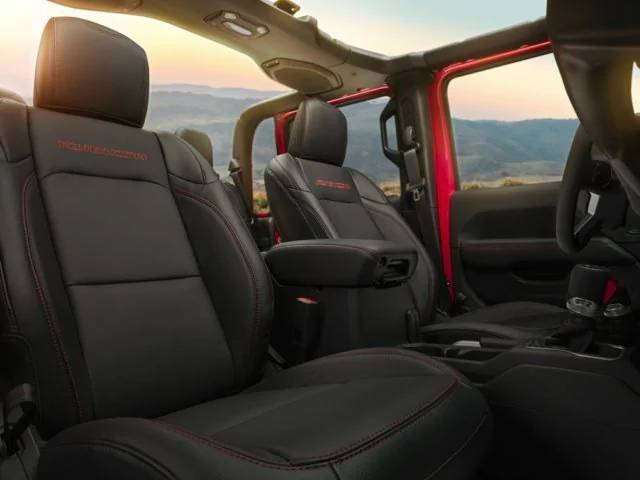 Jeep Gladiator Front Seats.jpg