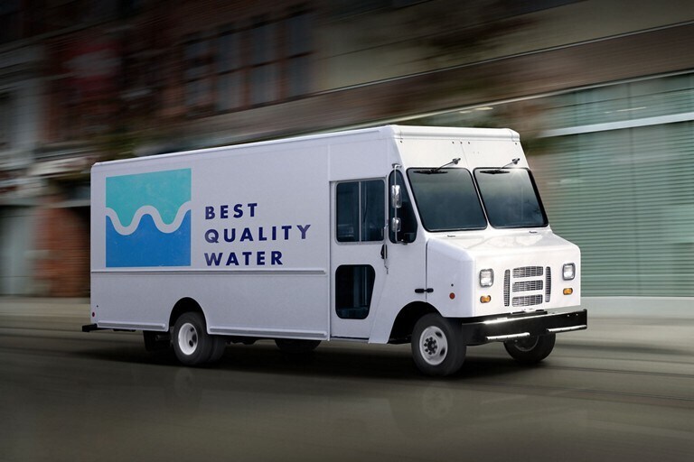 19_FRD_CSC_100001_StepVan_PK_2160x1440.png