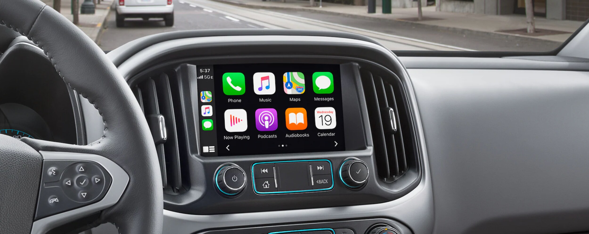 2022 Chevy Colorado- Technology and Safety Features