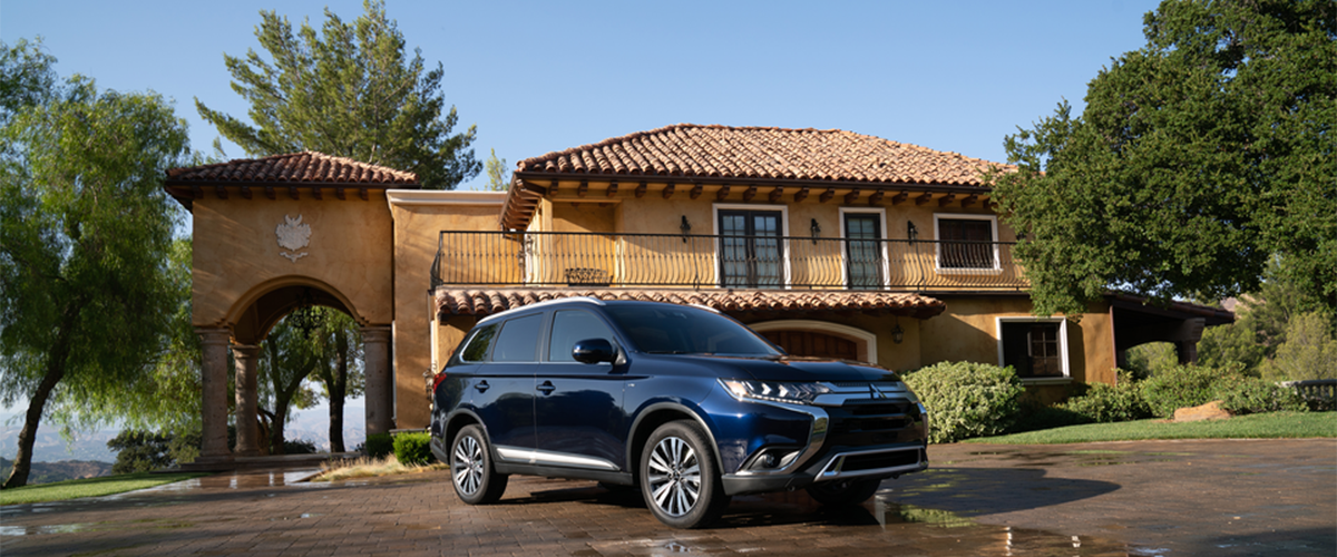 2019-Mitsubishi-Outlander-GT-SUV-L01.png