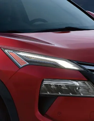 2026 Nissan Rogue LED headlights, built for early wet-weather commutes near Tacoma