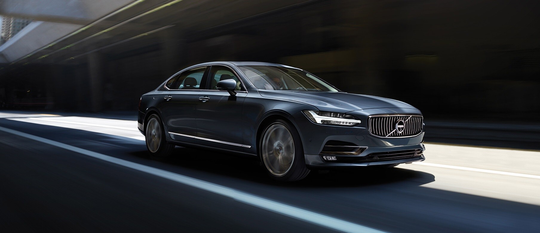 Volvo-S90-Luxury-Sedan