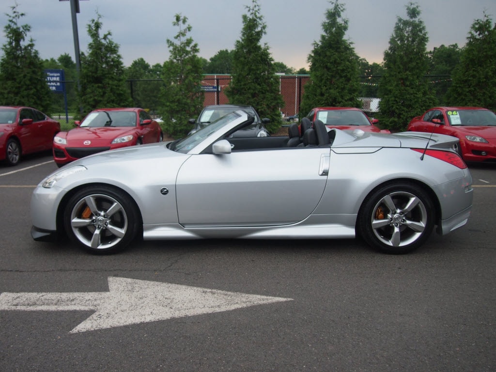 Used 2006 nissan 350z convertible