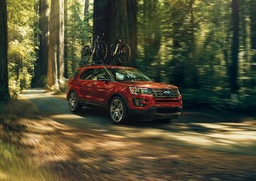 18381011542_6e2e2fd7e3_z.jpg Ford Explorer