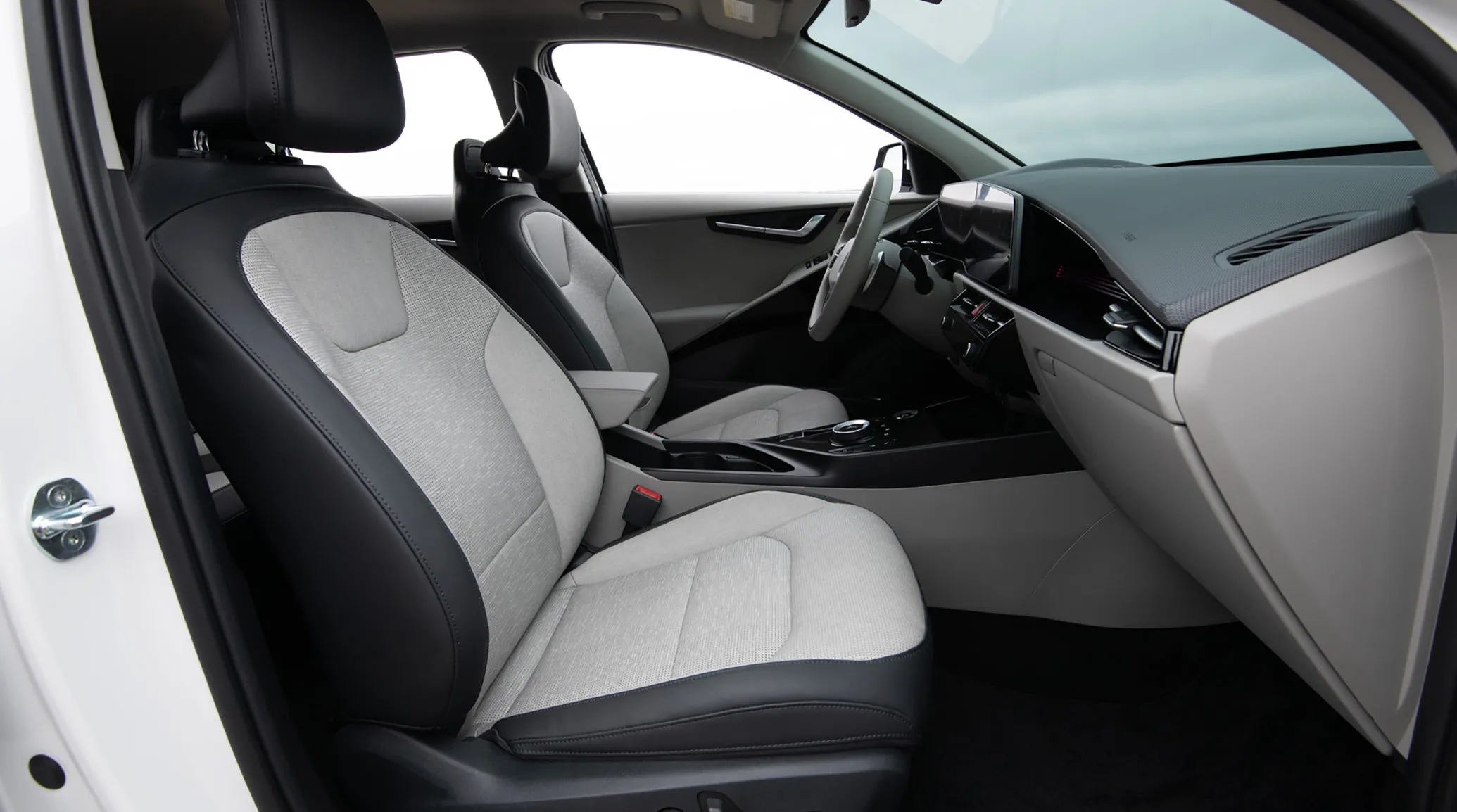 Comfort Meets Style Inside The Kia Niro EV Comfort Meets Style Inside The Kia Niro EV