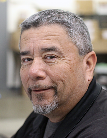 350x450 Bobby Carrizales 201704.png