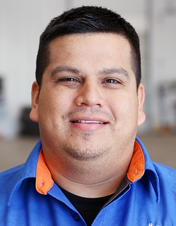 350x450 Manny Olguin 201704.png