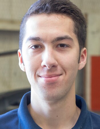 350x450-Aaron-Amundson-20180330.png
