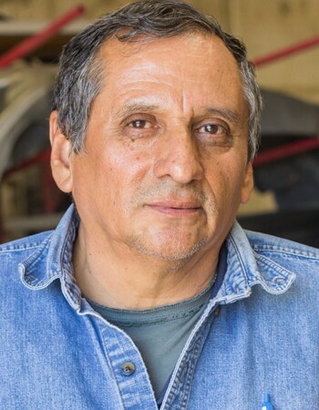 350x450-Xavier-Almanza-20180330.png