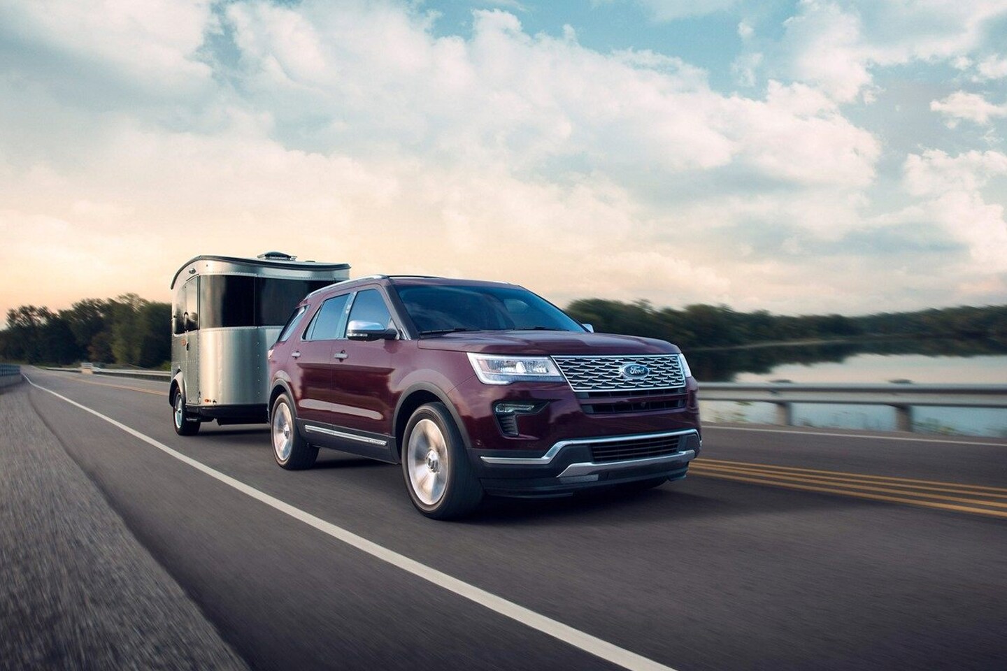 2019 Ford Explorer - Towing