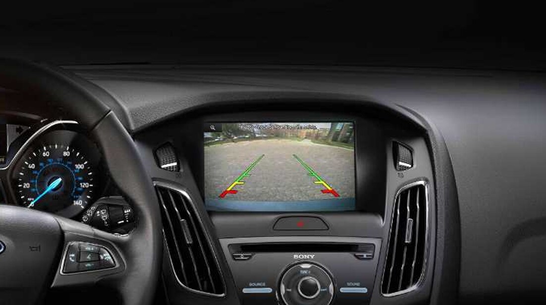 STANDARD REAR VIEW CAMERA