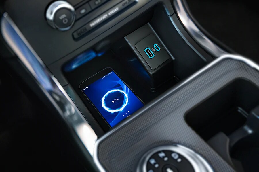 22_FRD_EDG_24_TITANIUM_INTERIOR.png
