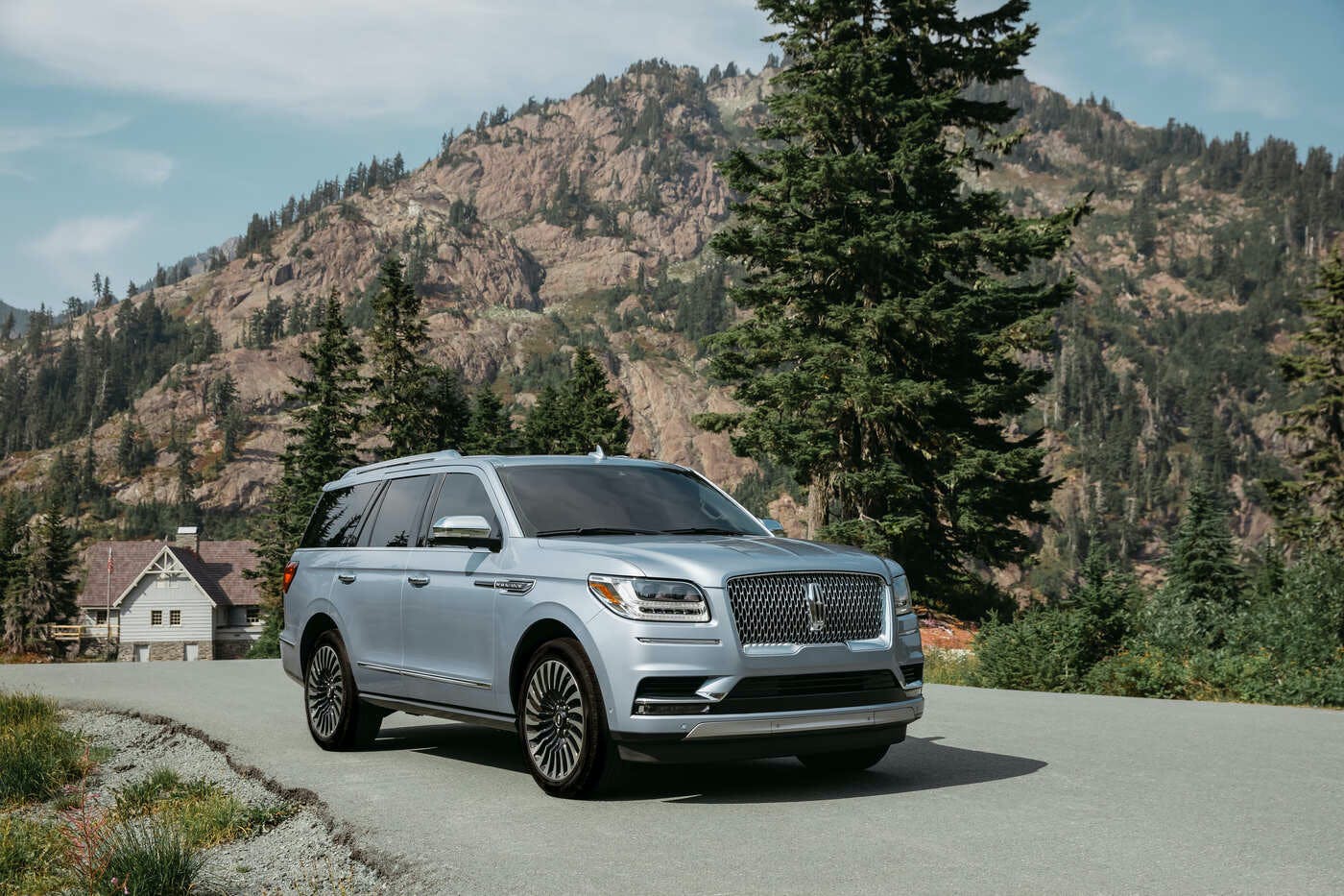 2020-Lincoln-Navigator.jpg