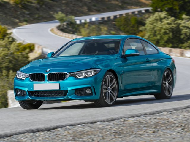 2018 BMW 440 coupe in motion curving road.jpg