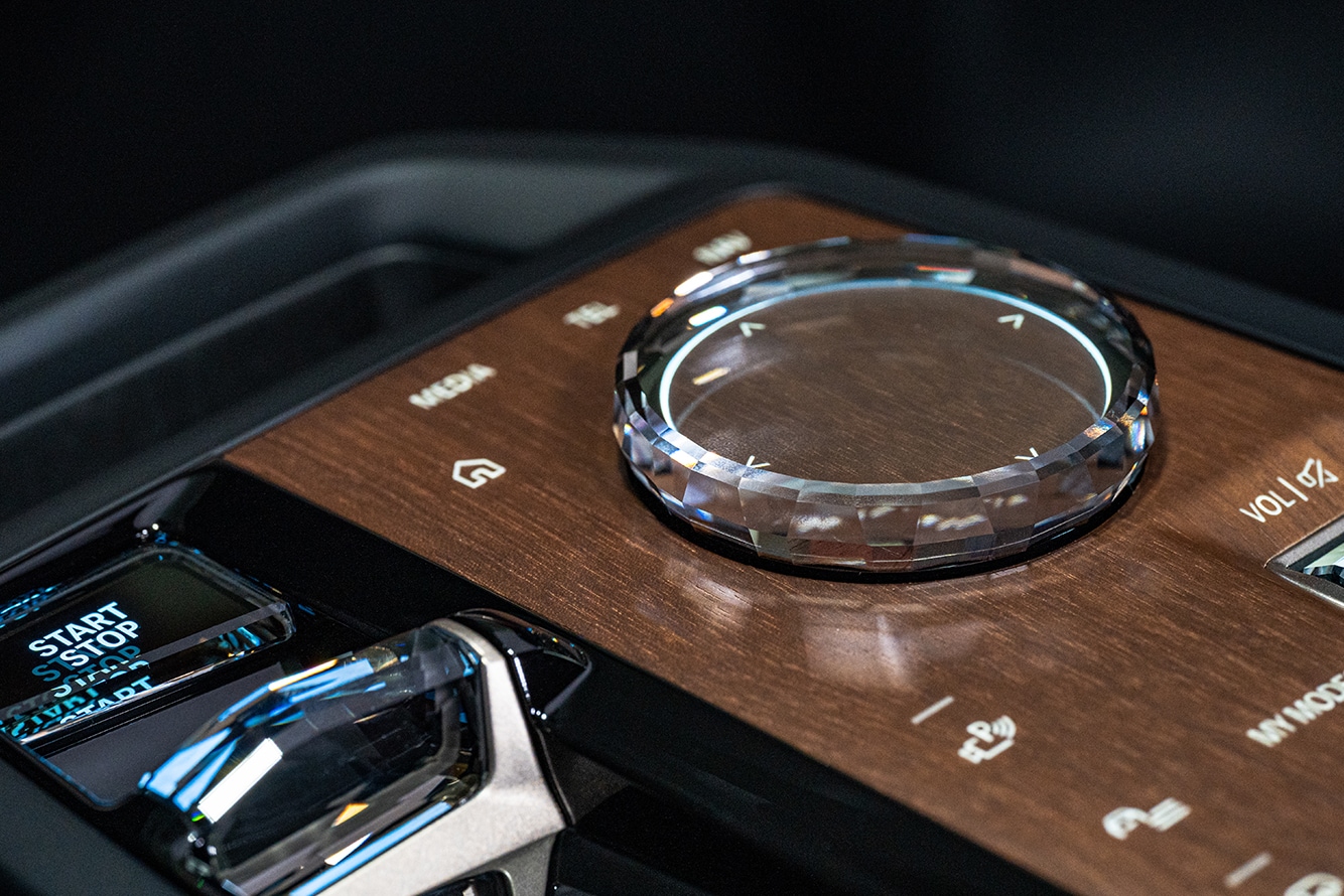 Quality-And-Safety-First.jpg BMW Control Panel to control driving modes and other functions