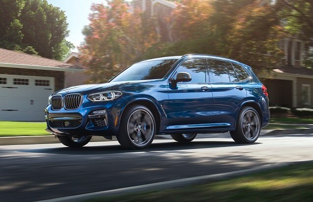 BMW X3 Driving