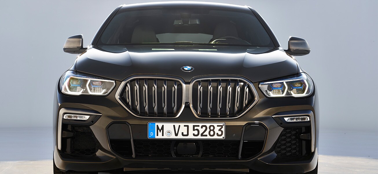 2021 BMW X6 Powertrains and Performance.jpg