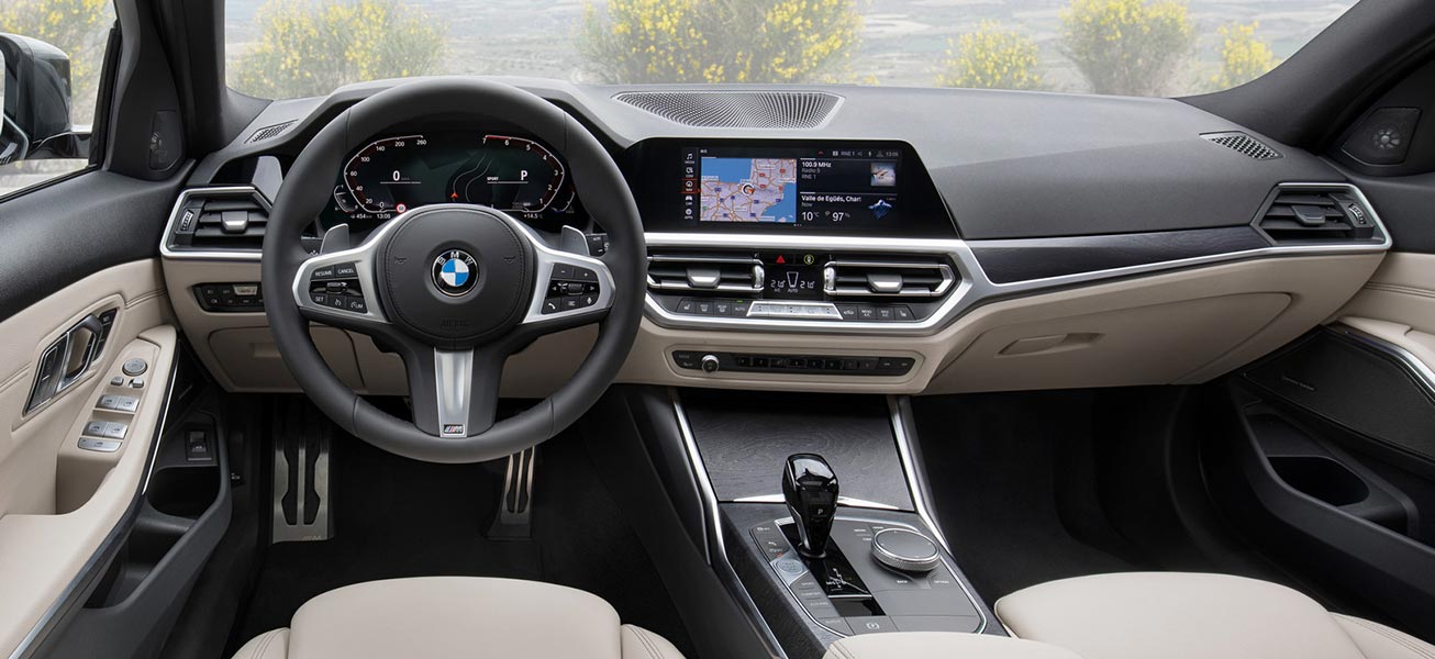 2020 BMW 330i Comfort